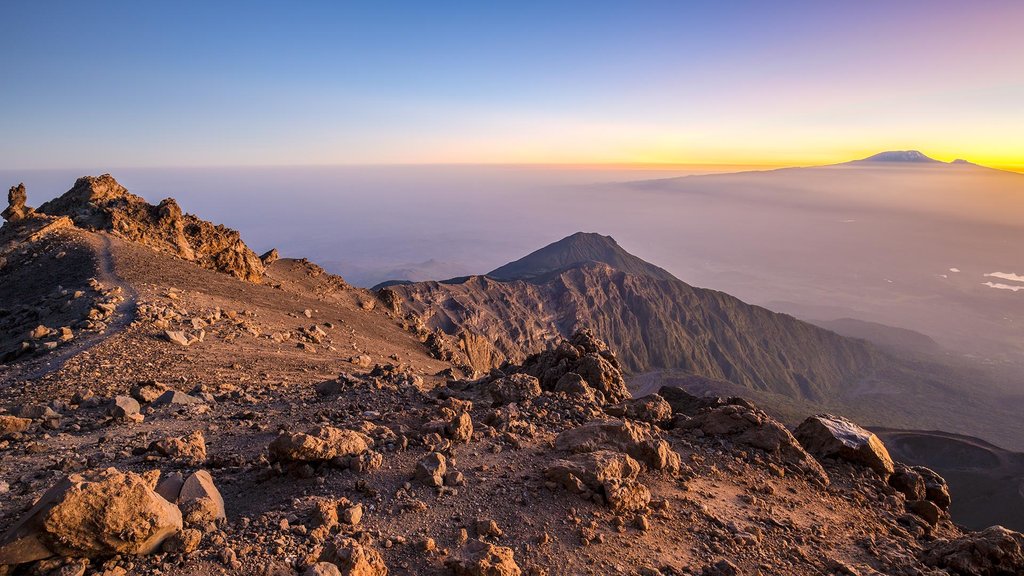 Mount meru trek